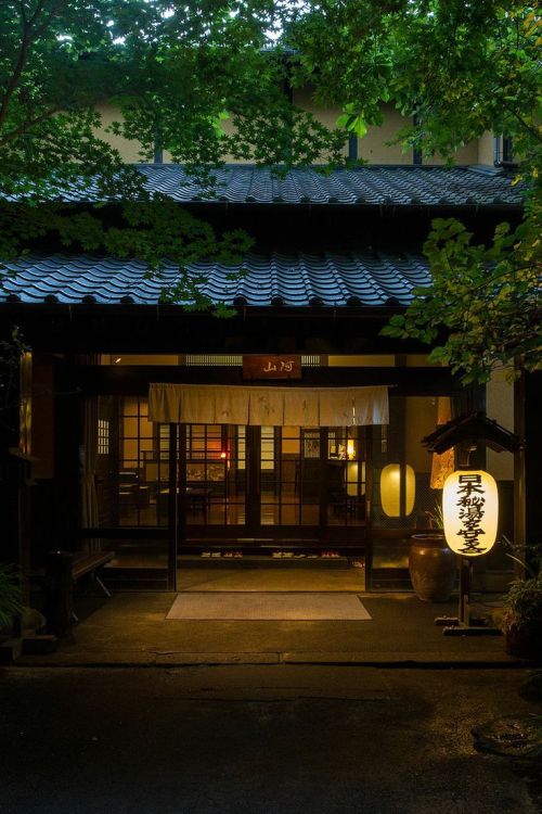 iseo58:  Japanese Inn, Kurokawa Onsen Hot Springs, Kumamoto, Japan 