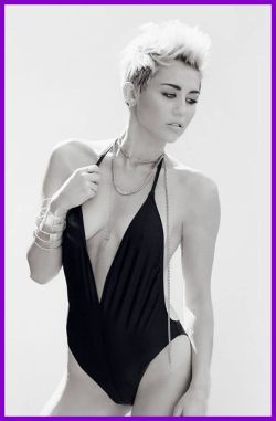 nude-celebz:  Miley :&gt;