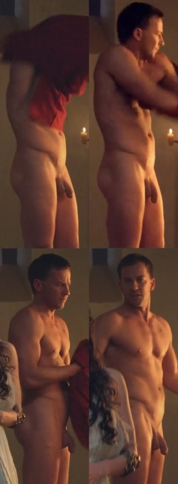 Laurence Fox Nude
