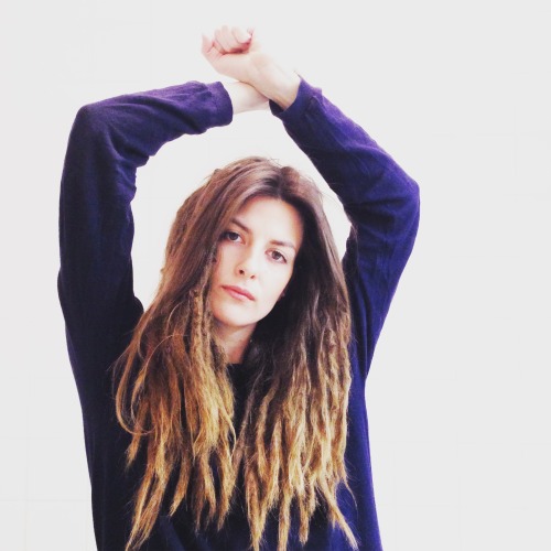 dynastylnoire:  mydreadlockstory:  2 years 4 months. Love my hair!   GET THE FUCK OUT THE LOCS TAG. You are not a rasta even. stop  Ewww