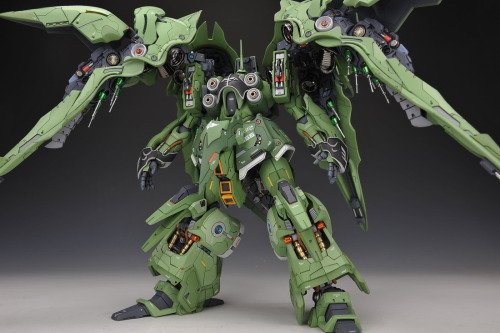 toysmaniac:  1/100 NZ-666 Elyn Kshatriya - Painted Resin Kit