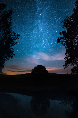 breathtakingdestinations:  Winterburn Reservoir - England (by Matthew Savage)   That&rsquo;s amazing