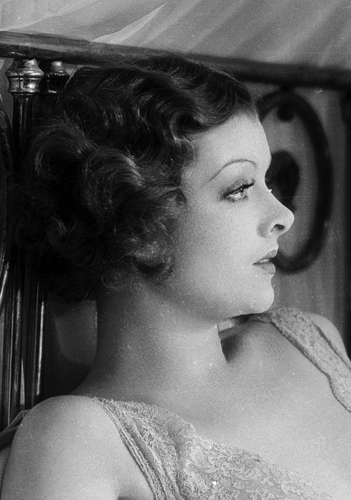 steamboatbilljr:Myrna Loy in The Barbarian, 1933