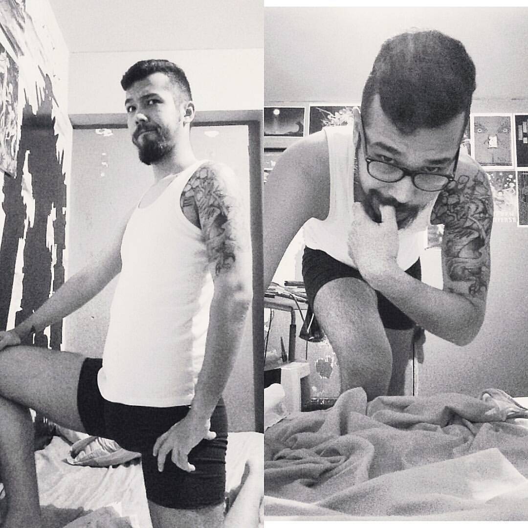 lord-anfelo:  Junk food body #beard #glasses #tattoo