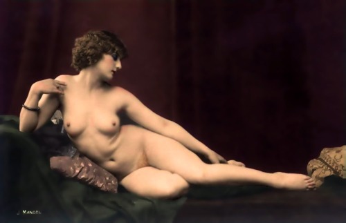 grandma-did:  Noyer Studio 299 and 1037, photos by Julian Mandel