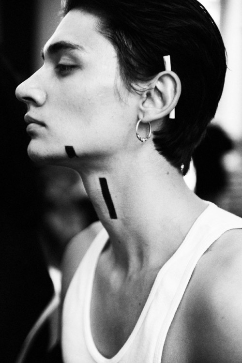 blackandwhitepanduh:  Timur Simakov @   Yohji Yamamoto SS16 backstage, ph by Elise Toide.    Panduhm0n1um | Instagram  