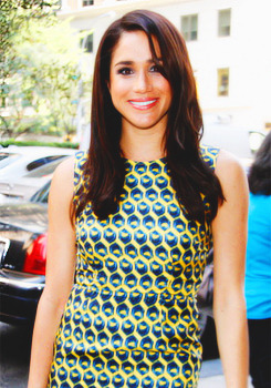 Meghan Markle at the Annual Charity Day Hosted by Cantor Fitzgerald and BGC (09.11.13)