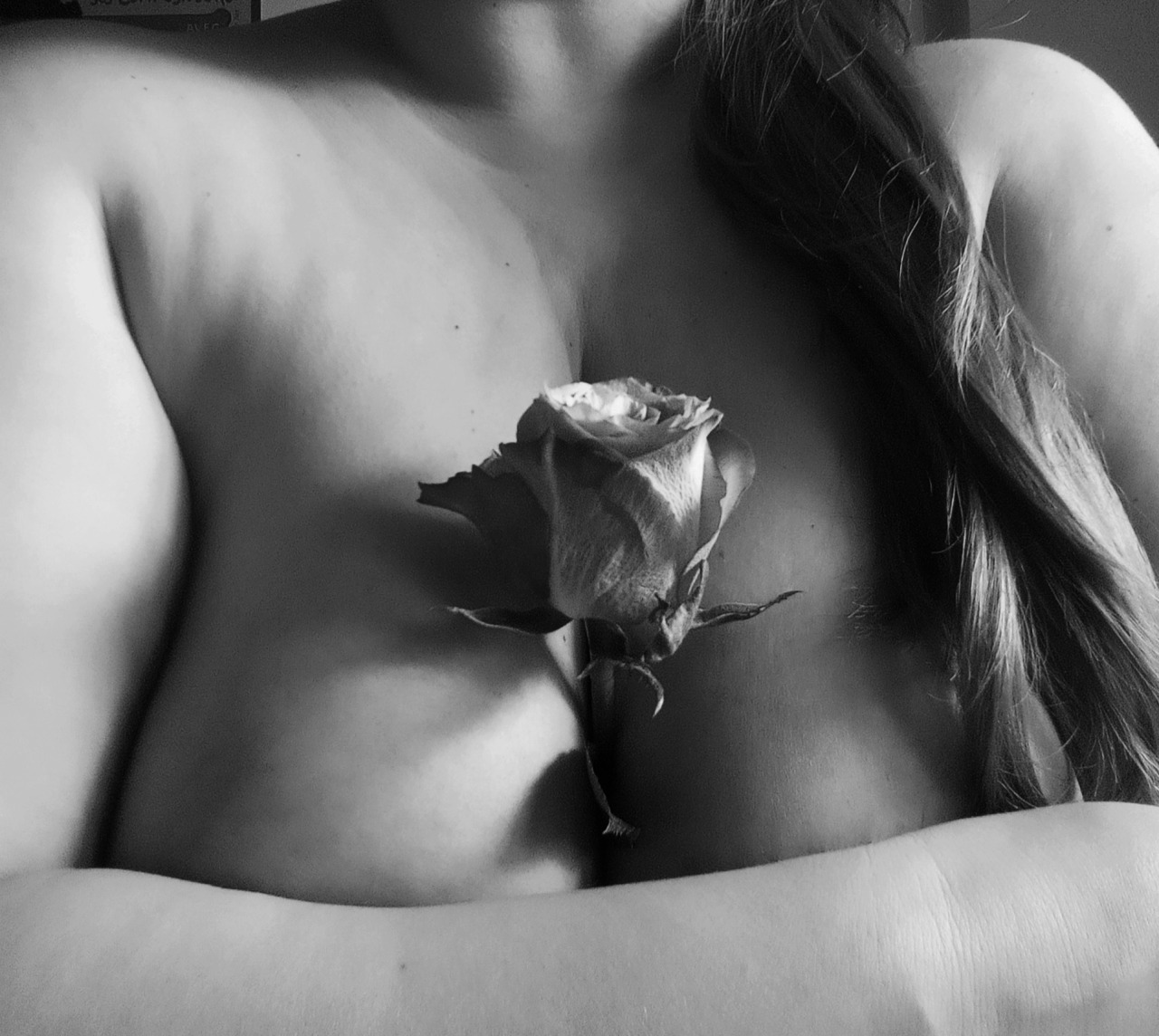 frisky-wife: