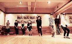 soowons:  INFINITE - Back Dance Practice (x) 