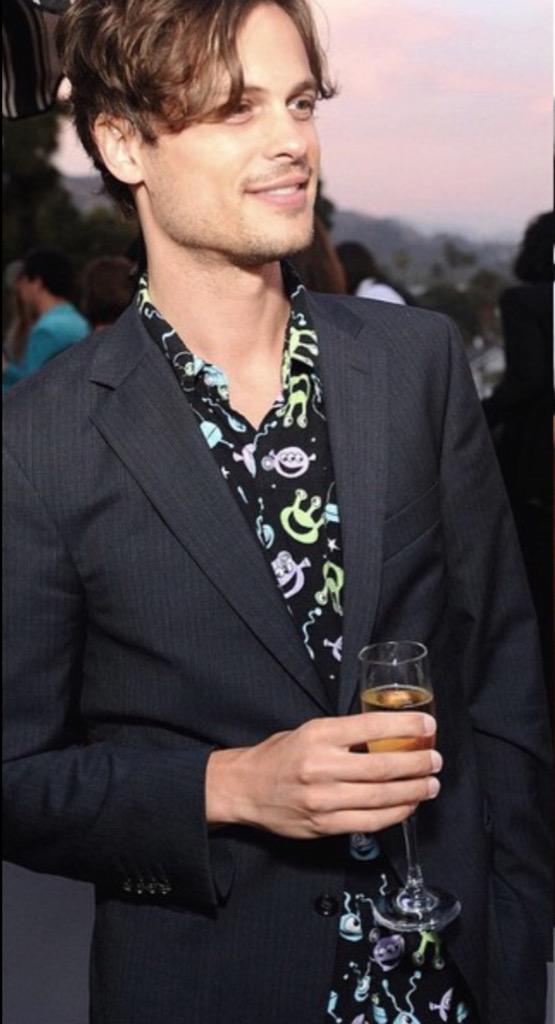 criminalmindscompulsion:  fandom: imagine spencer reid casually incorporating women’s