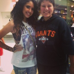 villegas-photos:  Fan taken photos of Jasmine at Southland Mall (part 4)