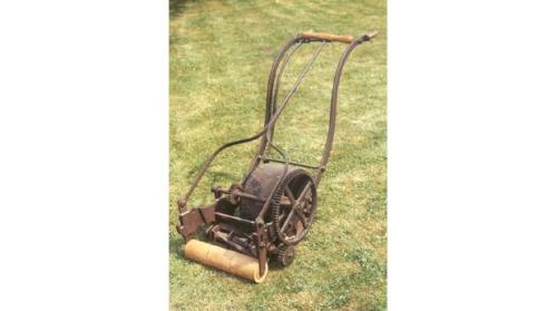 The world’s first lawnmower, ca. 1830. This replaced the practice of scything lawns to keep them sho