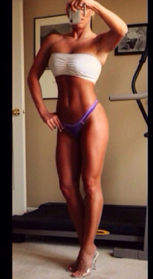 fitandsexygirls:  Fitness girl http://fitandsexygirls.tumblr.com/