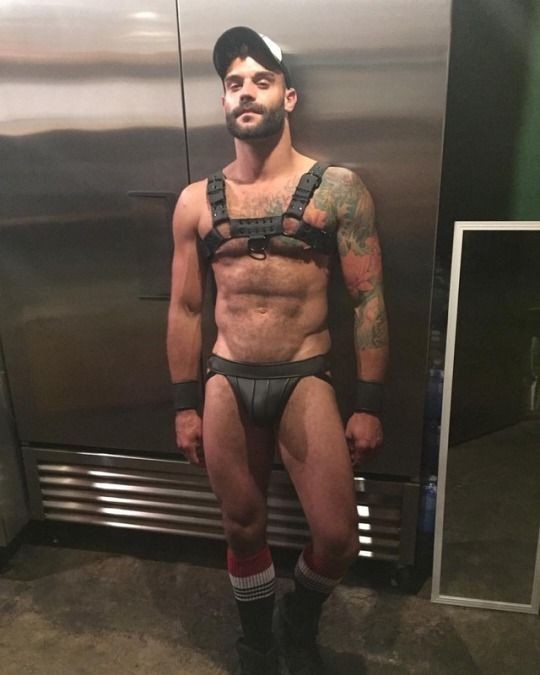 lockedinil:  🤤