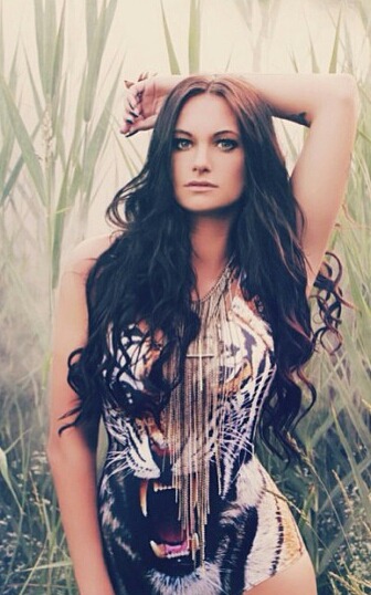 all-about-german-wags:  10 WAGs mit schönen Haaren - asked by Anon 