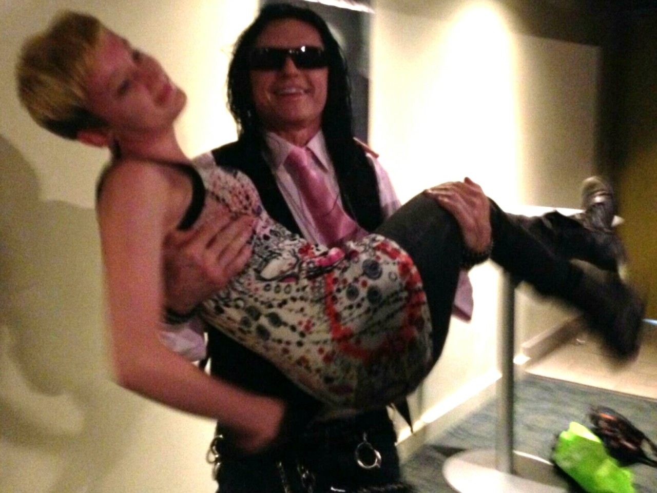 thespectacularspider-girl:  raving-mad-hatter:  ok so I met Tommy Wiseau and asked