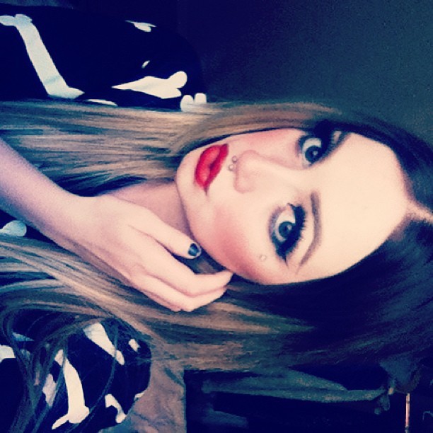 dingyfeathers:  Good afternoon.