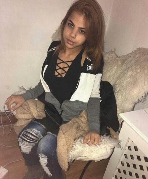 jensyxo: I’m transgender Reblog if you support me  Wifey