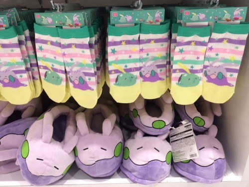 snowbellepc:Goomy promotion socks & slippers at the Mega Tokyo Pokemon Center (February 2015)