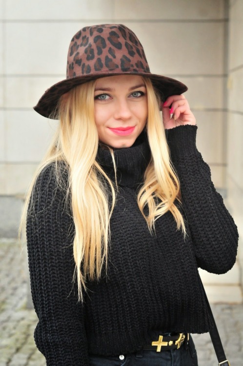 Back to black (by Milena Dziewulska)Fashionmylegs- Daily fashion from around the webBlogSubmit LookN