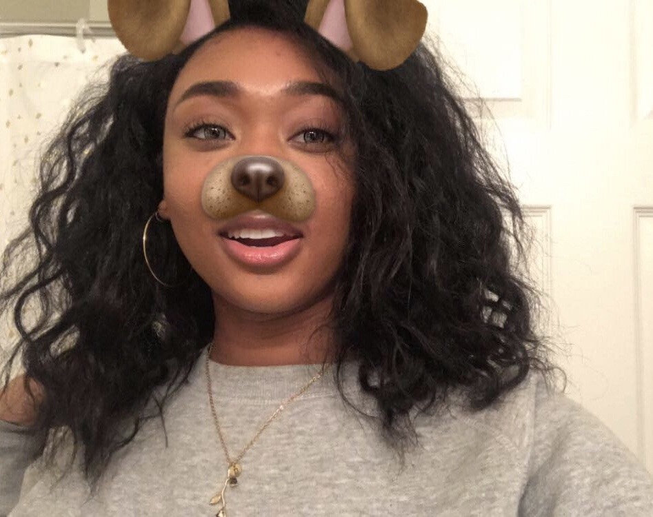 swtbbyangl:  ✨it’s the day that all my hoarded selfies come out to play✨  