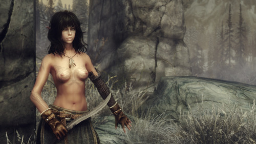 mearalikesmead:  Well, it seems that I have hit 400 followers last night. *_* Thank you all for your interest and I really hope that you are enjoying the ride. To celebrate I took some new screenshots of Meara with her going back to her old barbarian