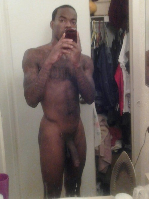 evanbigdick:Reblogging each blog I follow:sbbot   FOLLOW:🍆🐎🍌EVANBIGDICK🍌🐎🍆
