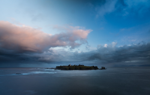 Tatoosh Island at sunrise, from Cape Flattery &lsquo;Moods of Cape Flattery&rsquo; Wallpaper packs: 