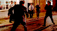 beavesaintmarie:  #some of the most realistic dudefights in the history of cinema