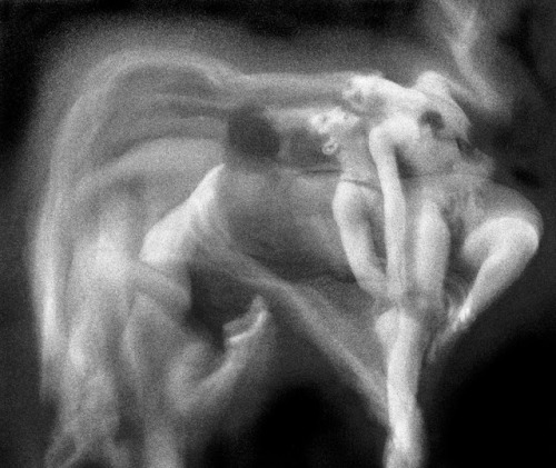 inneroptics:  Lillian Bassman  