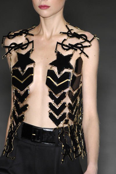 aleworldaddict:  vlada-sasha-natasha:  Yves Saint Laurent spring 2008   