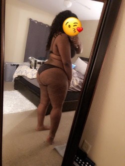 chubbyychocolate:  Back on my bullshit 💁🏾‍♀️