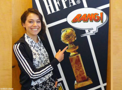 324B21-Clone:  Tatiana Maslany At The Hfpa Media Room - Sdcc 2015