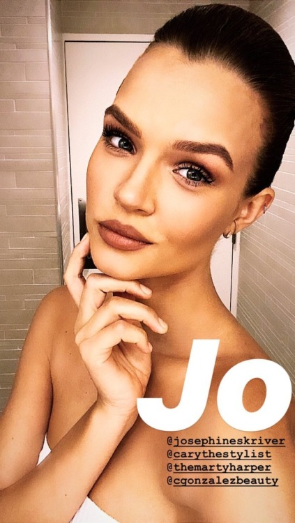Josephine Skriver getting ready for the 2018 Fragrance Foundation Awards in NYC - June 12th, 2018.MU