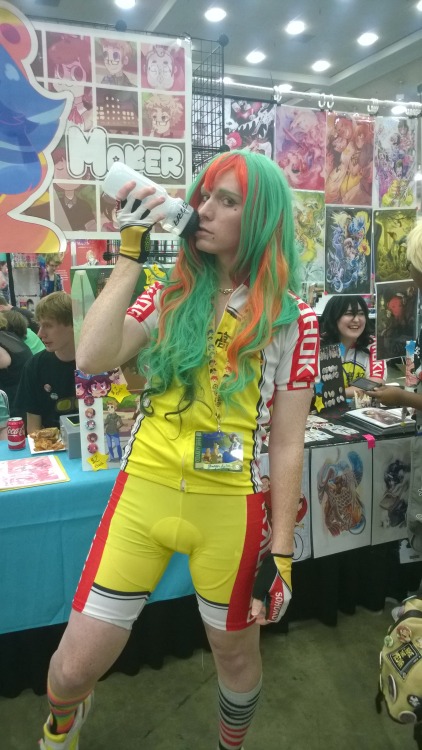 xwindsongx:  Some hall shots of pedals!  tag yourselves and your friends!    woooo lots of ppl I know in this!demigirlmaki is the Makishima with the waterbottle!  And fleebites and rainygay are the T2 in the center :o)