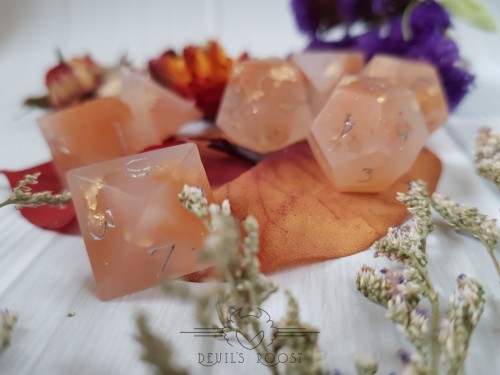 devilsroostdice:Seaglass gold for sale now-  https://www.devilsroostdice.com/ This set is velvety sm