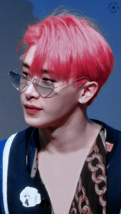 『WONHO』saved? reblog or like© fantaken owners