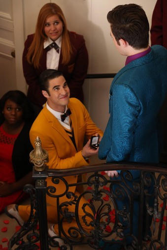 mtheklainer:  “and all I want to do.. All I’ve ever wanted to do.. is spend my life loving you.” MY BABIES   Bölüm bitiğinde kardeşime dönüp “Neden Blaine gibi bir erkek arkadaş istediğimi anladın mı?” Dedim.