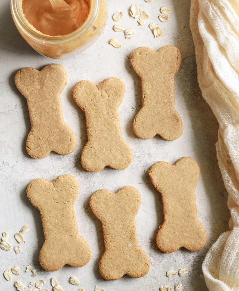 Peanut Butter Oat Dog Treats