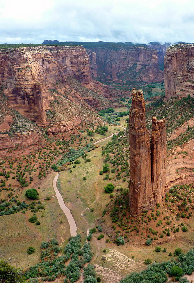 coiour-my-world:  Spider Rock by Petra S.  