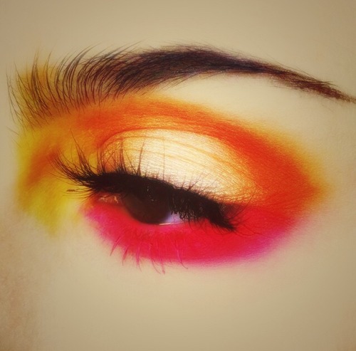 miss-mandy-m: Makeup Mondays: Orange & pink inspiration