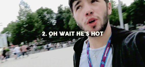Three stages of Sidemen fangirling: Josh edition (Insp.)