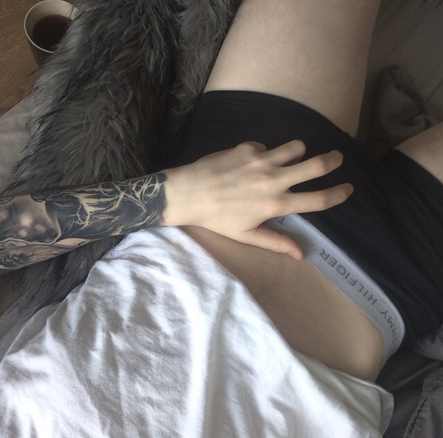 death-fvck: death-fvck:  Bed-bound boy. 🐺  Relevant right now. 