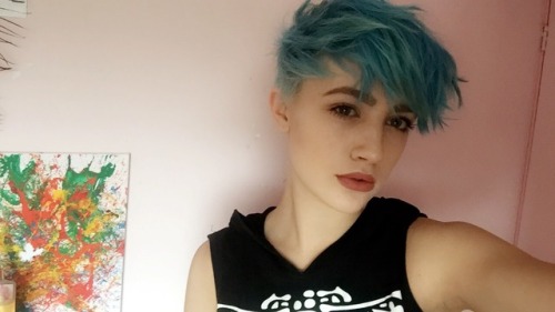 woezille: Hair styles/colors I’ve had. ‍♀️
