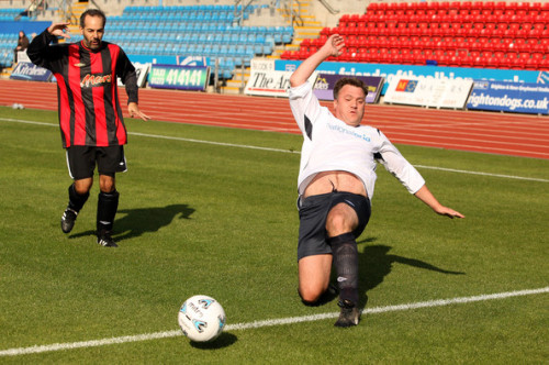 bigmenoftvandfilm: Ed Balls playing football and cricket. (The cricket bum pic has been photoshopped