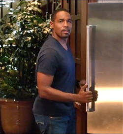 bootycrush:Jason George has a Phat Ass!