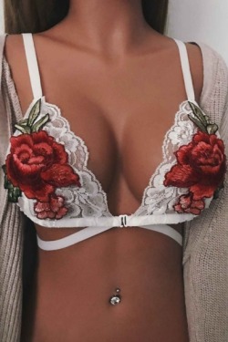 boomcherry1988:  Beauty’s Sexy BraletOO1 // OO2OO3 // OO4OO5 // OO6OO7 // OO8OO9 // O1OUp to 41% off. Don’t miss out !!