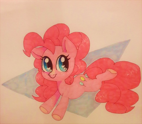 ponycide: here comes a very special horse!!! shes on her way make your day  ^w^