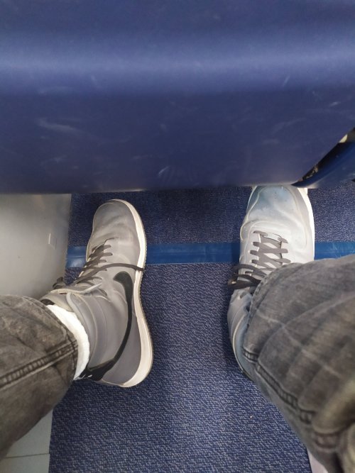 18US (viabigfeet18us)