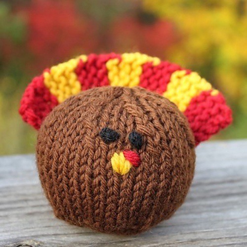 Happy Thanksgiving everyone! Pattern here- www.ravelry.com/patterns/library/knit-turkey